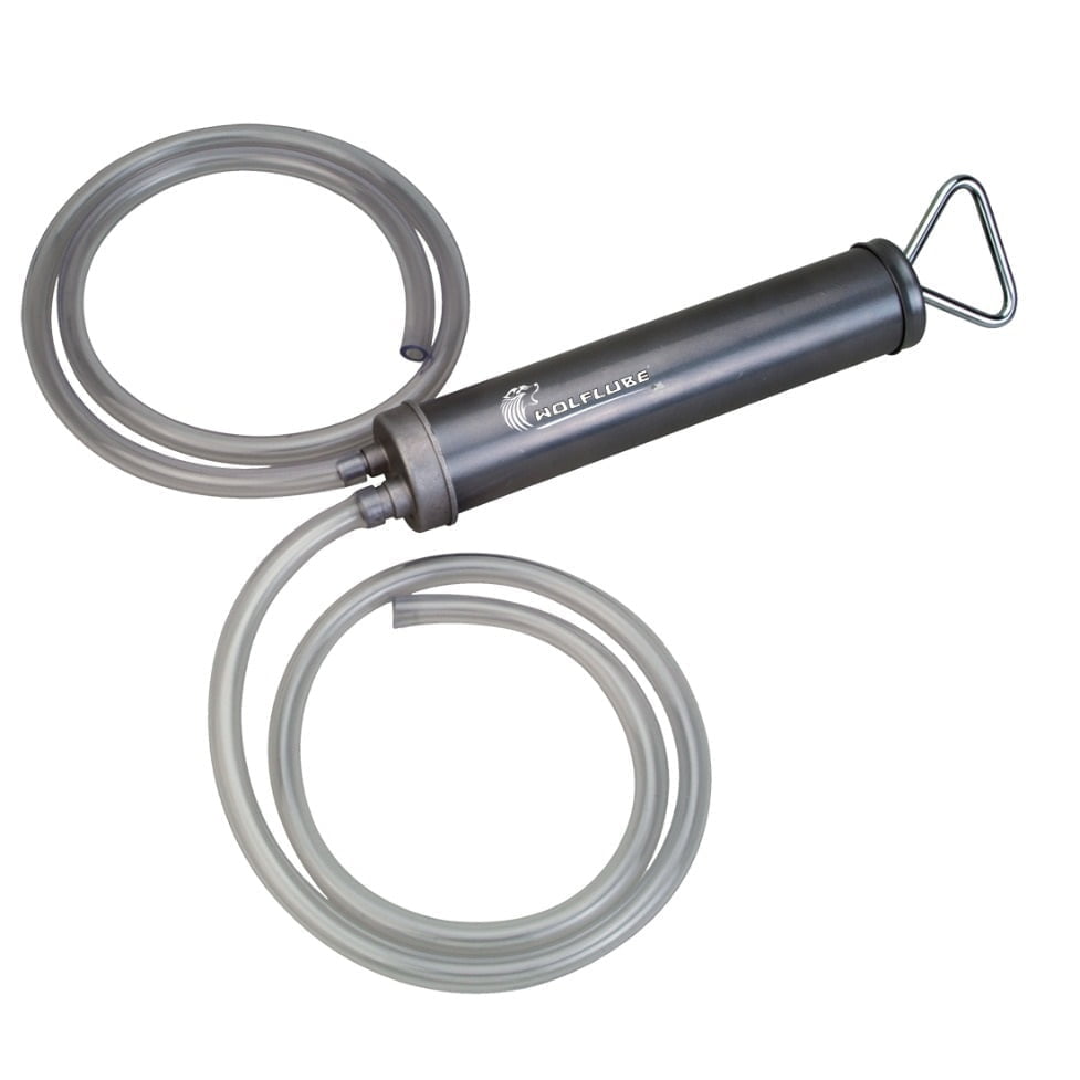 Manual Oil Gun - For Transfer - 8' of vinyl hose (4' with each valve) - 12 oz Capacity
